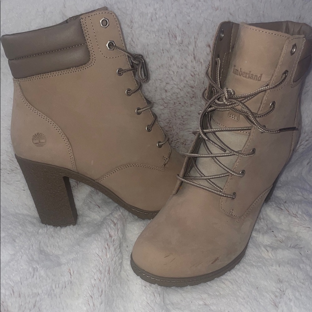 Timberland Women's Brown Lace-Up Heeled Boots